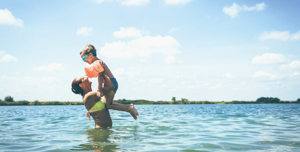 En savoir plus sur Campsite near Lake Hourtin