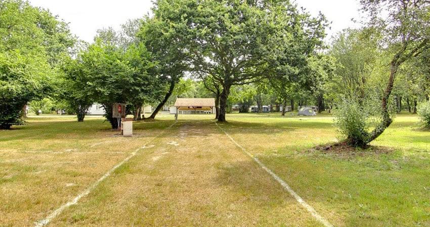 emplacement de camping pas cher médoc